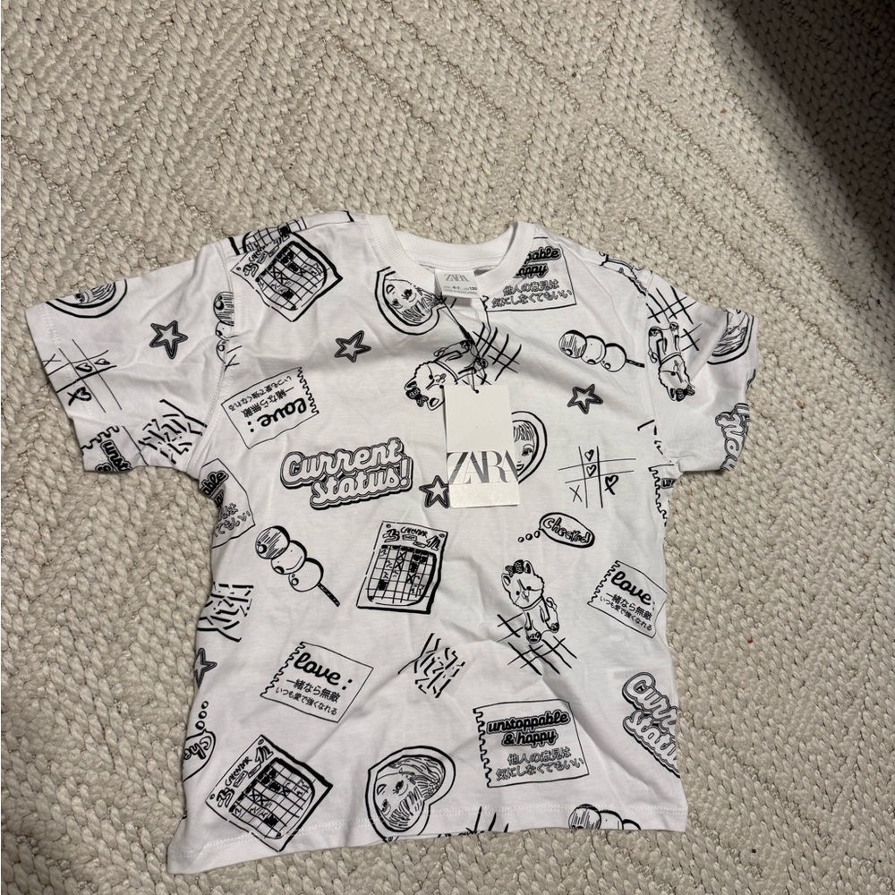 NWT Zara Kids Black and White Graphic Tee, size 6/7 - Picture 3 of 3
